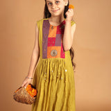 Genda Gulzar Gown