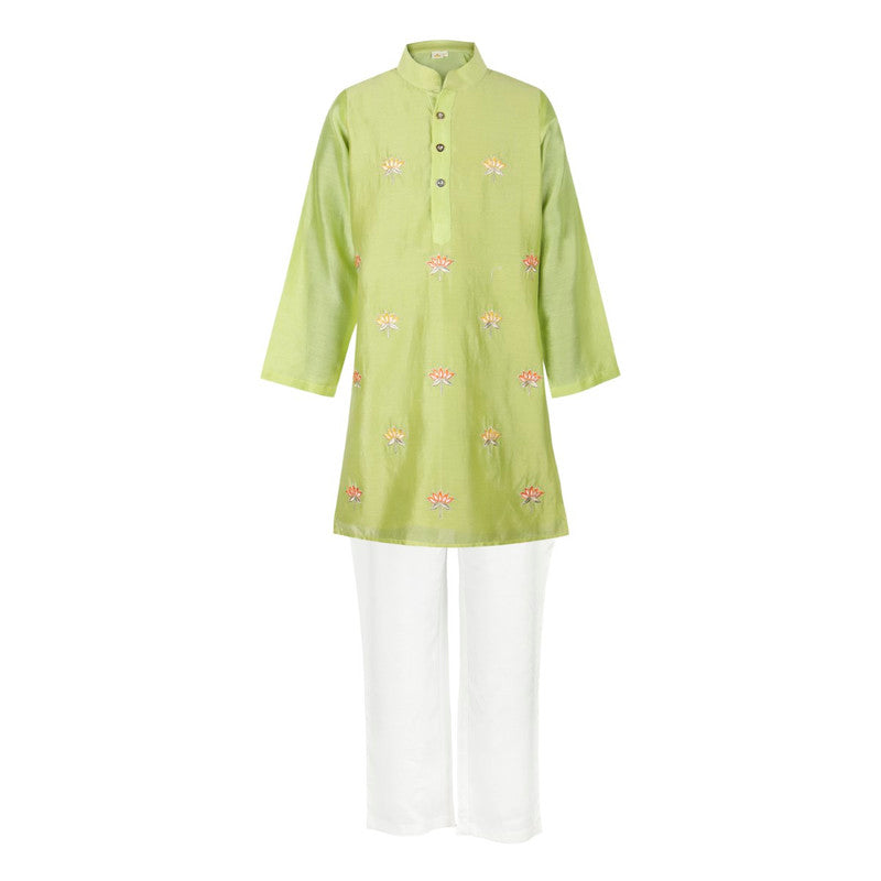 LOTUS-EMBROIDERY-KURTA-PAYJAMA-SET-111041-1