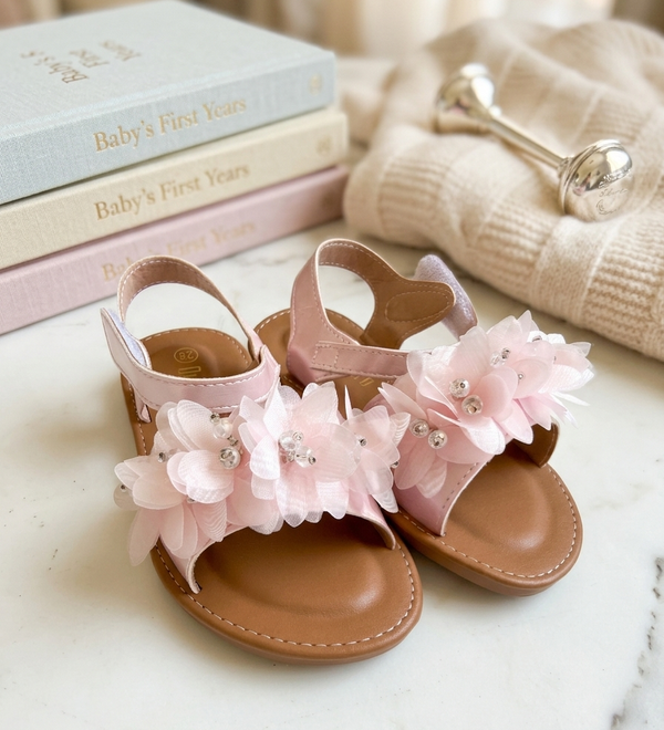 Ninobello Pink Flower Applique Sandals