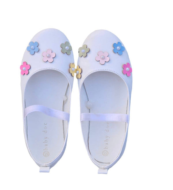 White Daisy Ballerina